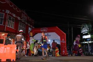 BIB: 
                            <button type="button" onclick="openModal(26226571)" class="btn btn-primary btn-sm float-right btn-popup" data-toggle="modal" data-target=".modal-high-quality">
                        <i class="fas fa-shopping-cart"></i> Add to Cart
                    </button>
                                            <button type="button" onclick="isThisMe(26226571, true)" class="btn btn-success btn-sm float-right btn-popup btn-isme hidden" data-toggle="tooltip" data-placement="bottom" title="นี่คือรูปของคุณใช่ไหม คลิกที่นี่เพื่อเอาเข้าอัลบั้ม">
                        <i class="fas fa-plus"></i> Add to album
                    </button>
                    <button type="button" onclick="isThisMe(26226571, false)" class="btn btn-warning btn-sm float-right btn-popup btn-isnotme hidden">
                        <i class="fas fa-ban"></i> Remove from album
                    </button>